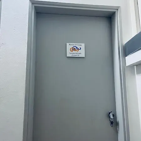 Apartment La Casa Dal Viale Al Mare